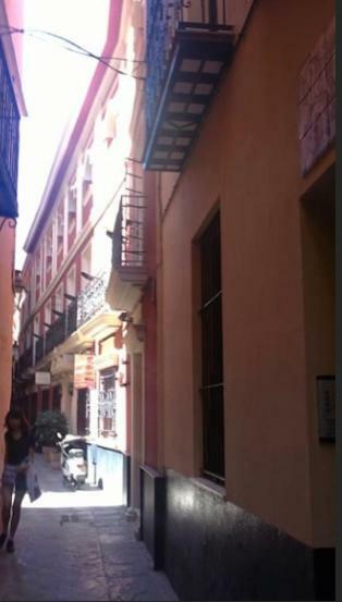 Santa Cruz * Sevilla